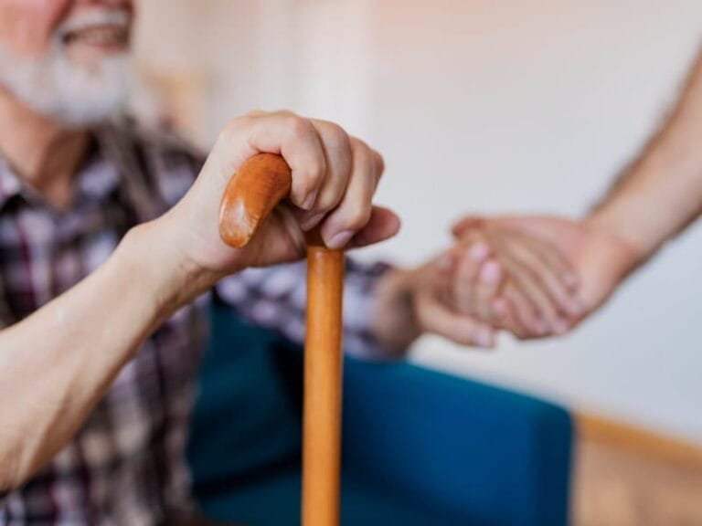 BadlapurCity | वृद्धावस्थेतील आरोग्य: हृदयाच्या आरोग्याला कसा फायदा मिळवता येईल?