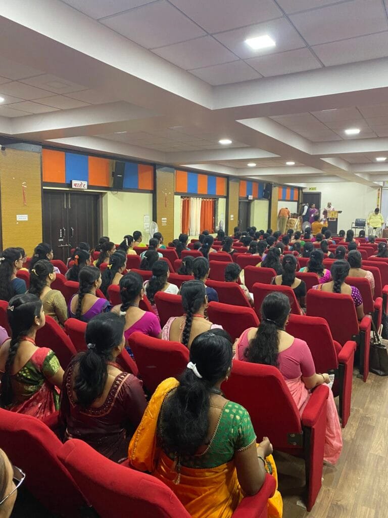 BadlapurTimes | बदलापूरमध्ये ‘केअर फॉर टीचर्स’ उपक्रमांतर्गत शिक्षकांसाठी प्रेरणादायी संवाद सत्र 1 IMG 0102 1