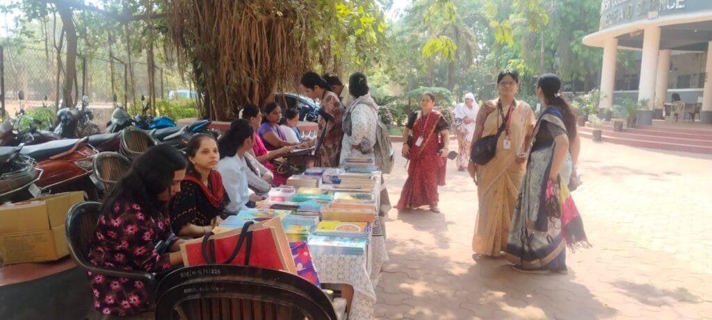 BadlapurTimes | बदलापूरमध्ये ‘केअर फॉर टीचर्स’ उपक्रमांतर्गत शिक्षकांसाठी प्रेरणादायी संवाद सत्र 6 IMG 20250426 100018 1