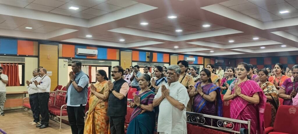 BadlapurTimes | बदलापूरमध्ये ‘केअर फॉर टीचर्स’ उपक्रमांतर्गत शिक्षकांसाठी प्रेरणादायी संवाद सत्र 7 IMG 20250426 100735 1