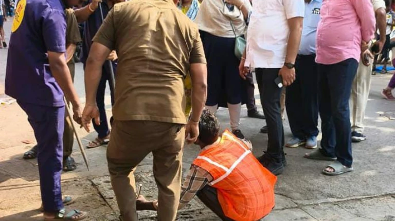 51 percent drain cleaning completed in thane municipal corporation area.1578947368421&height=956&w=768&width=687