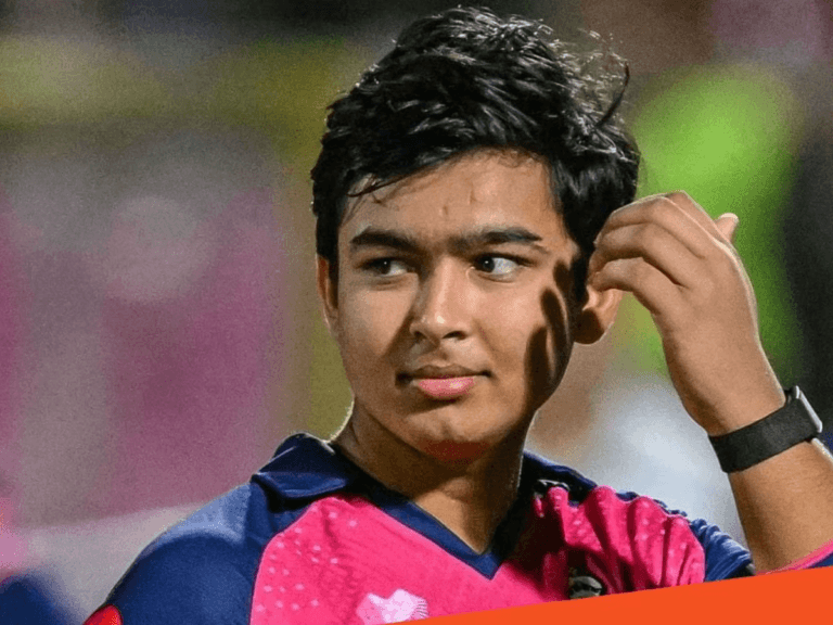 Bihar man claims in viral video on Vaibhav suryavanshi real age IPL 2025 Rajasthan royals player | “आमच्यासोबत खेळायचा, तो 16 वर्षांचा…”, वैभव सूर्यवंशीच्या वयाबद्दल जवळच्या व्यक्तीने केला मोठा दावा, Video Viral