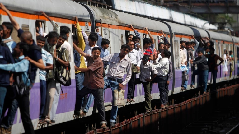 Over 26000 local train deaths reported in 10 years only.1578947368421&height=768&w=768&width=1368