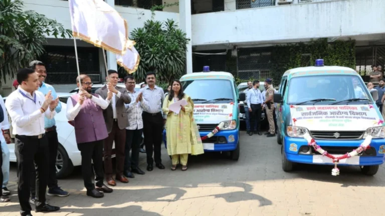 Thane municipal corporation launches three mobile health clinics