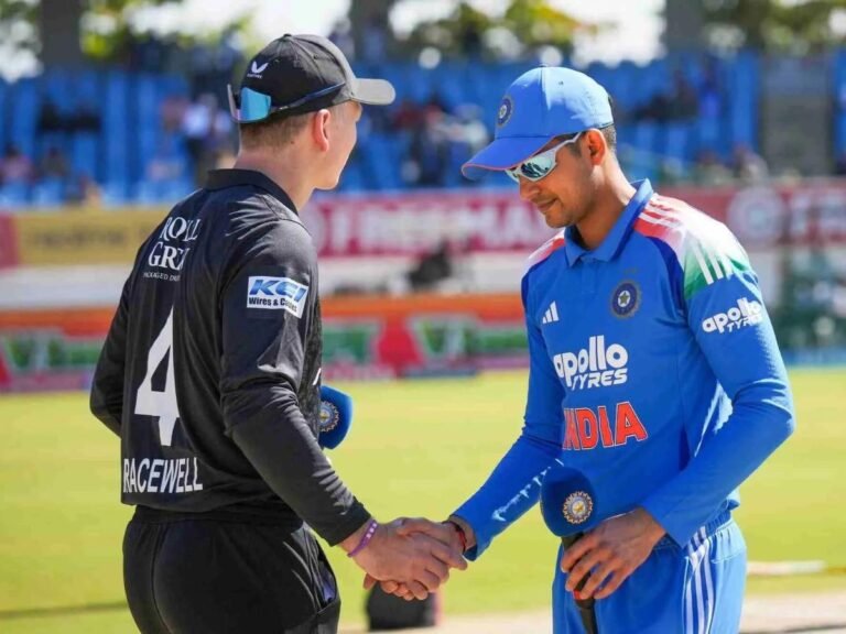 ind vs nz 3rd odi team india won toss and choose bowl first arshdeep singh comes back in playing 11