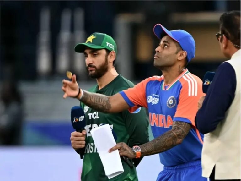 t20 world cup 2026 ind vs pak pakistan won toss and choose bowl first no handshake