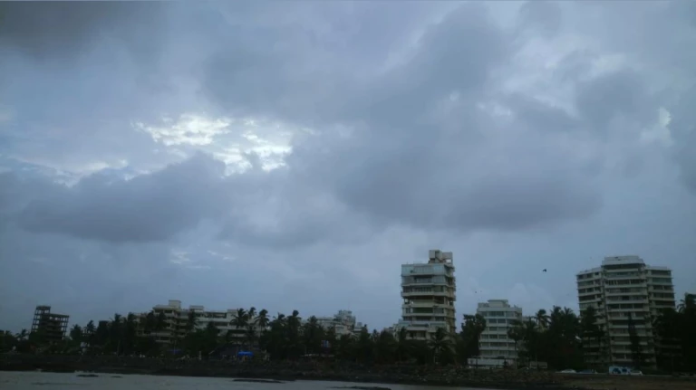 Cloudy weather in mumbai light rain likely in north konkan.1578947368421&height=720&w=768&width=1280