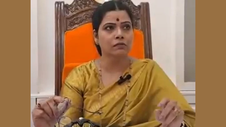 Mumbai bmc mayor ritu tawde responds to criticism over remarks.1578947368421&height=969&w=768&width=998