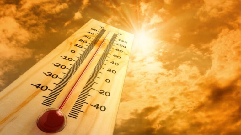 Mumbai meteorological department issues yellow alert