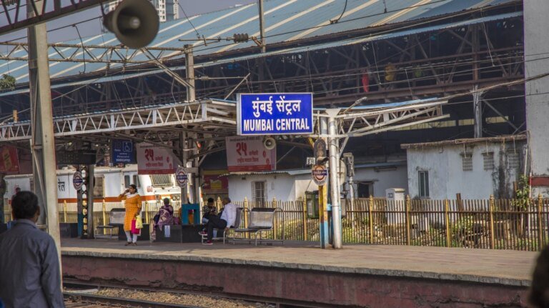 मुंबई सेंट्रल : प्लॅटफॉर्मच्या कामासाठी 60 दिवसांचा ब्लॉक