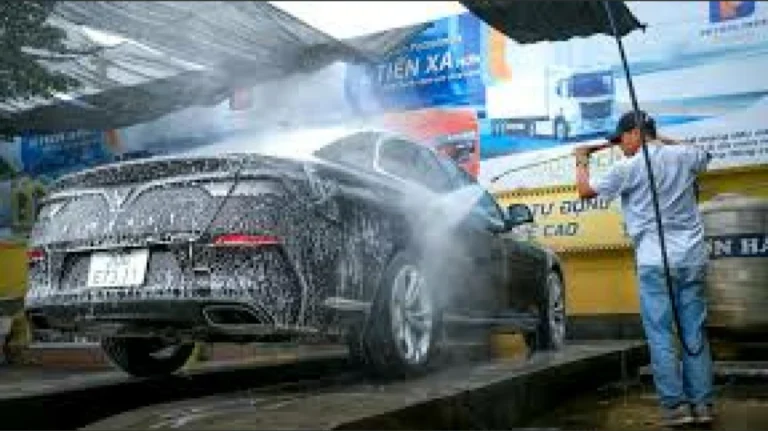 ठाण्यात पाणीटंचाईच्या पार्श्वभूमीवर कार वॉशवर बंदी